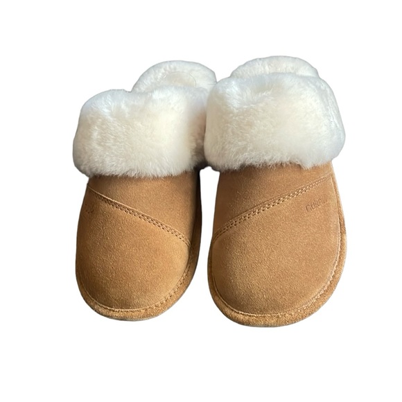 Nuknuuk - Leather Slippers - Picture 3 of 7